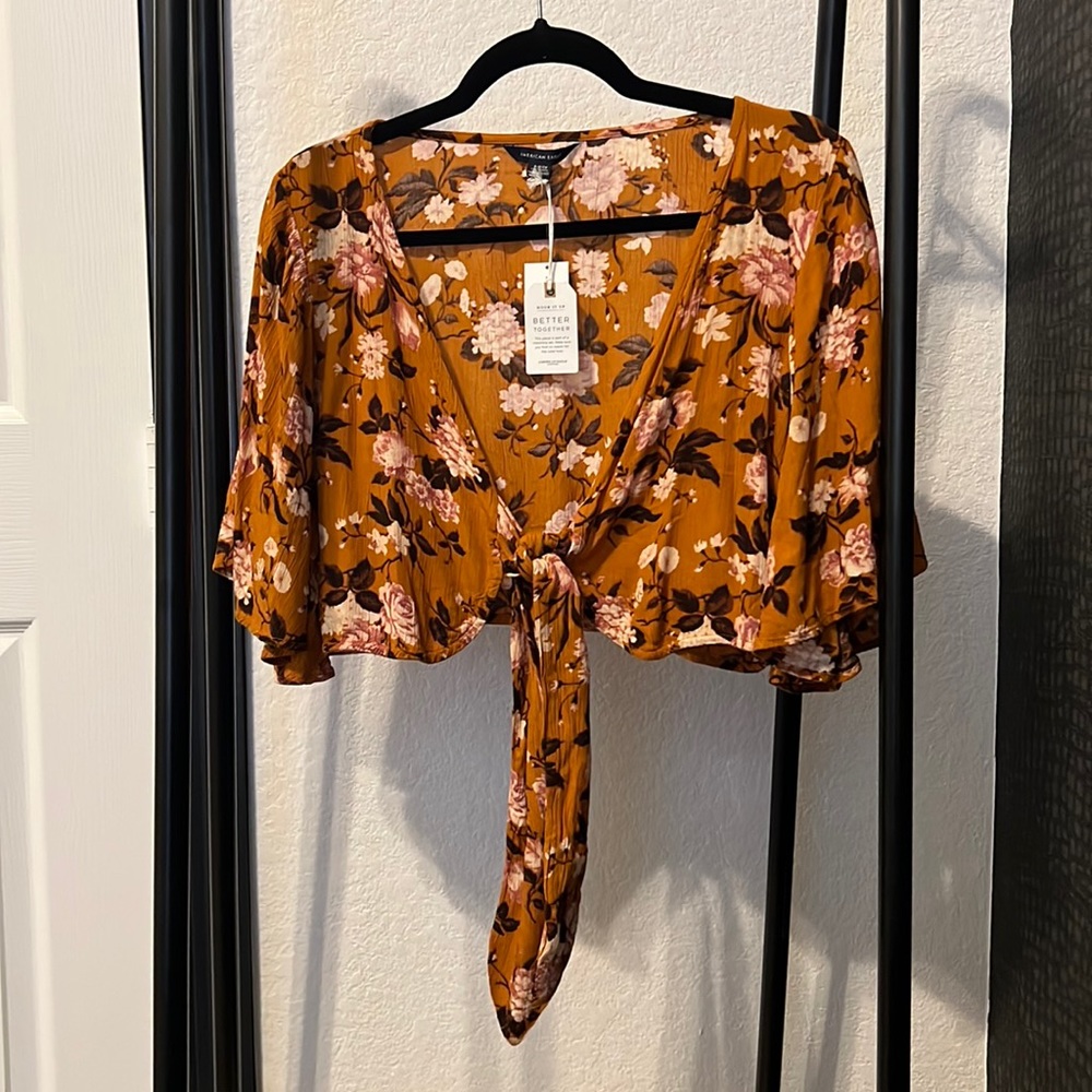 American Eagle crop top bohemian